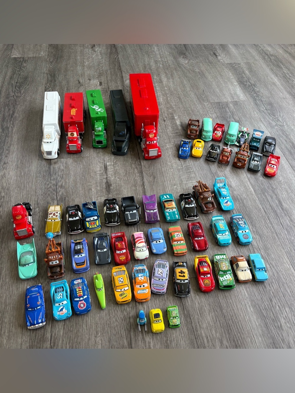 Disney Pixar Cars Lot